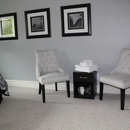 Water'S Edge B & B Oro-Medonte Exterior photo